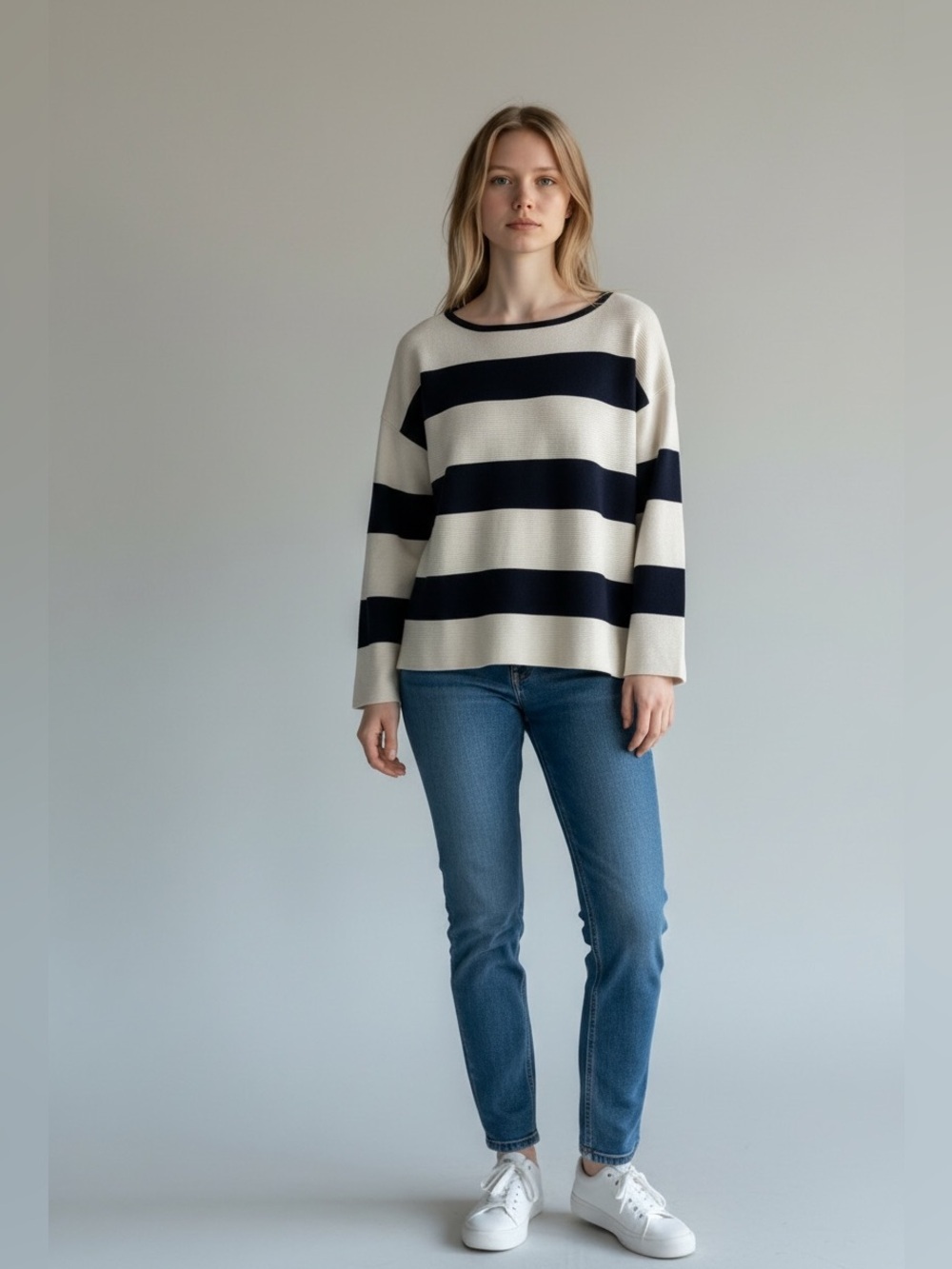 Vince Navy & Cream Striped Knit Top M  preppy classy